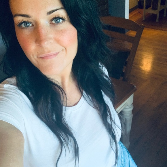 Meet your Posher, Enjoli - Picture 3 of 6